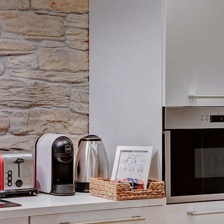 La Maison De Trieste Suite Garage Екстер'єр фото